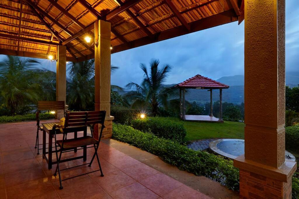 Monica Farms - Monica Retreat Villa Waki Dış mekan fotoğraf